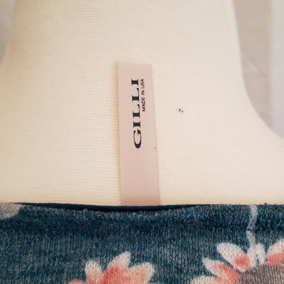 Flower Knit Top - Picture 3 of 4